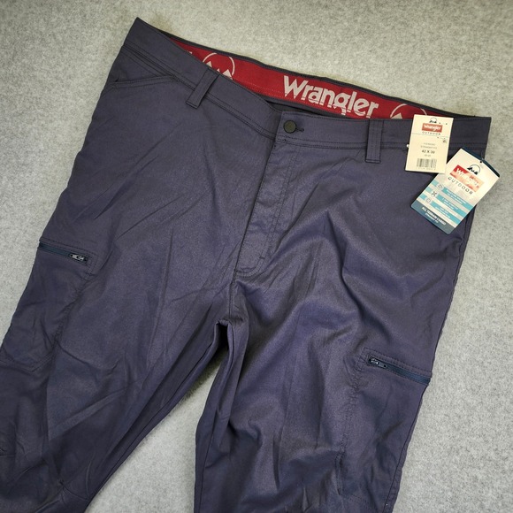 Wrangler Other - Wrangler Outdoor All Terrain Cargo Pants Mens 42x30 Straight Fit Blue Stretch